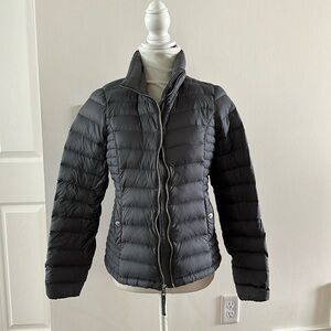 ABERCROMBIE AND FITCH DOWN SERIES CHARCOAL GRAY DOWN PUFFER JACKET SIZE MEDIUM
